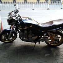 出售一台00年XJR400 车非常新 非常爆