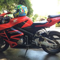 广东梅州代友出05款CRB600 F5