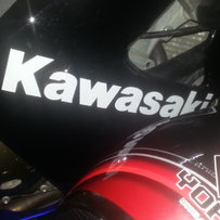 降价出精神04zx6r。川崎636,。传说中的暴力鸡车，接小刀