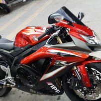 广东中山现放一台08款cb400一台铃木K9小R一台雅马哈