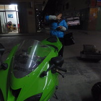 惠州惠城区继续出售07川崎ZX6R