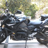 车子是JS一手回来，回来马上更换了一对全新轮胎，机油，加装防胶。