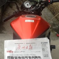 群英机车社代成员岀09Z1000