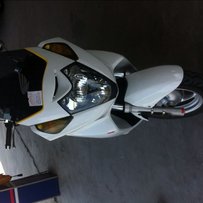 出售04银翼650   08CB1300