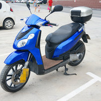 低价出09款水冷200排量意大利产比亚乔卡比乐踏板