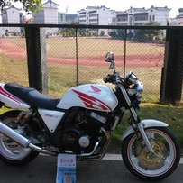 广东梅州14500~出售白红色98CB400