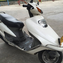 番禺出售精神五羊本田公主125摩托车