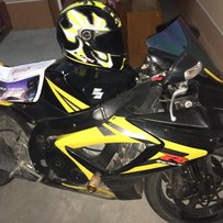 出售06年 纯水 GSXR750CC  08F5 37500元