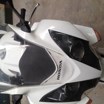 广州出台05VFR800