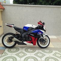 中山重出08CBR1000