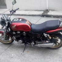 99年本田CB750，价格15500接刀。