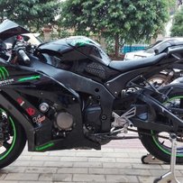 江西赣州求秒价出11年川崎ZX-10，车况巅峰！