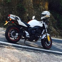 惠州33333元出售06年精神FZ6N