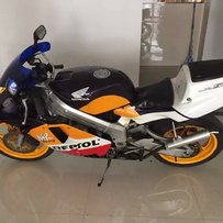 番禺出售一部收藏3仔NSR250。