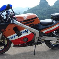 清远清新出本田cbr19