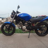 专业代发帖：中山出两台cb1300，vtr250，铁马400