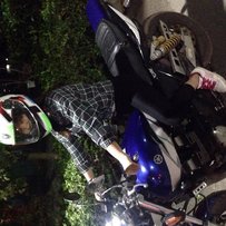 代车友出售雅马哈99年XJR400