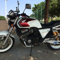 东莞石碣 96 CB400