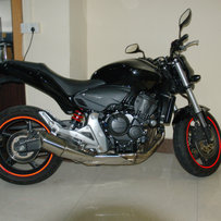 东莞代友出售2013年本田CB600（黄蜂600）全新车购回